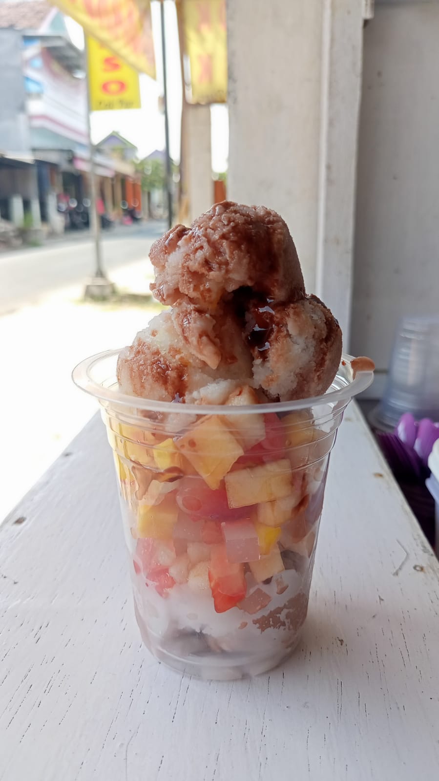 Es Krim Salad Buah