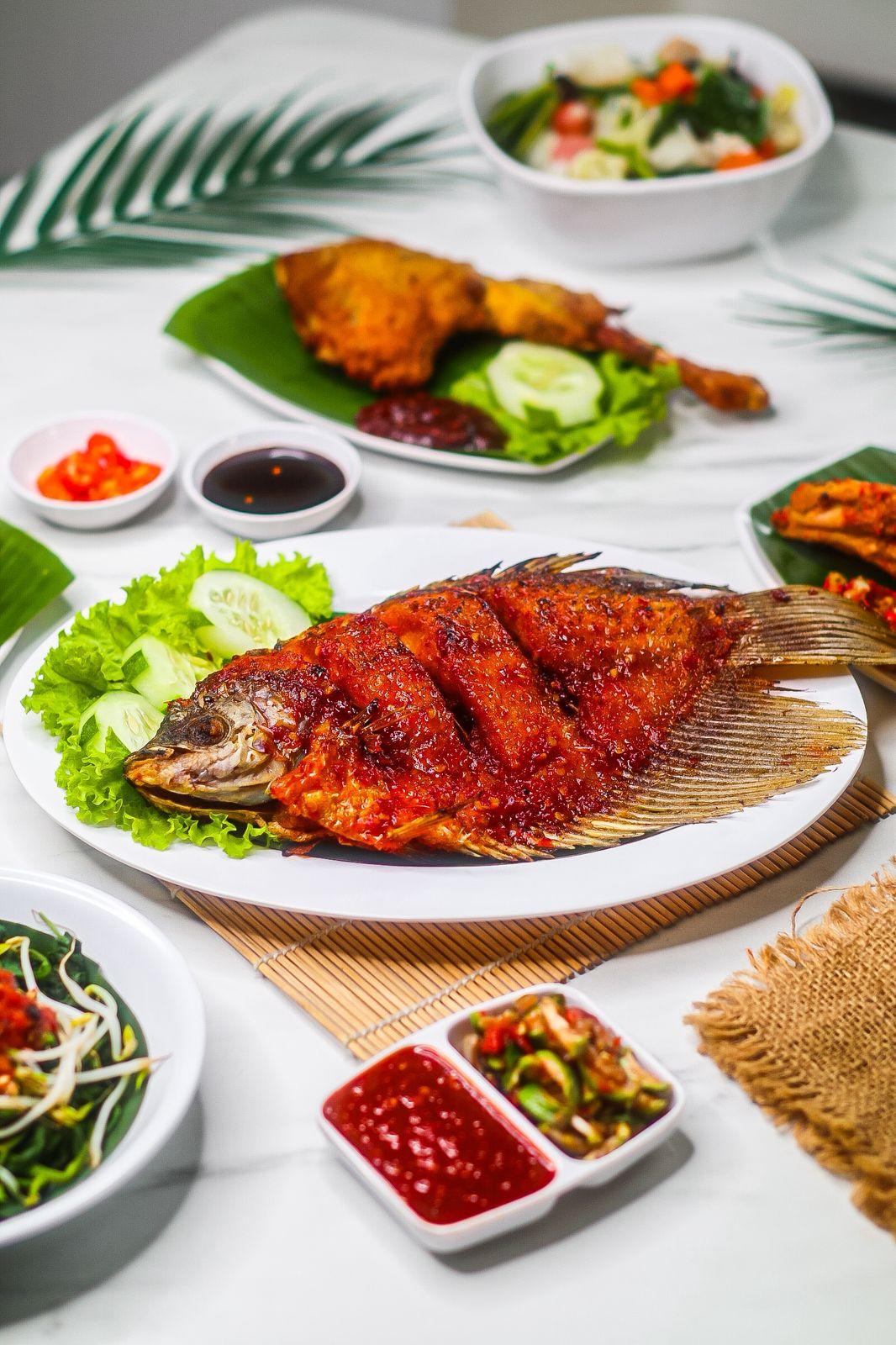 Gurami Bakar Madu Plecingan