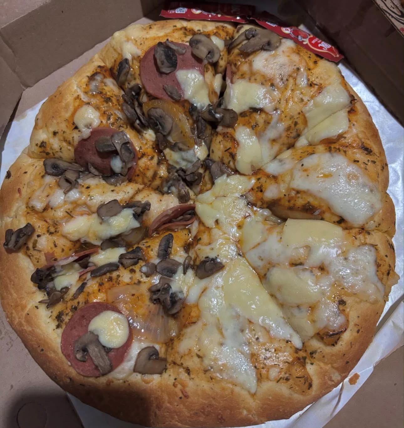 Pizza Mashroom Chesee Ukuran 30CM